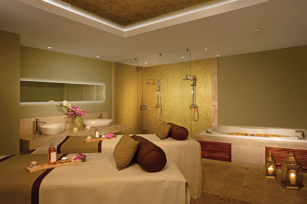 Spa cabin