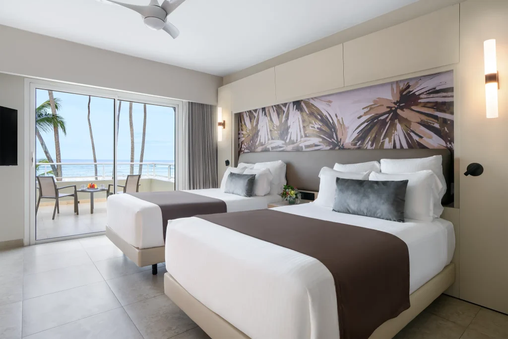 Master ocean front suite