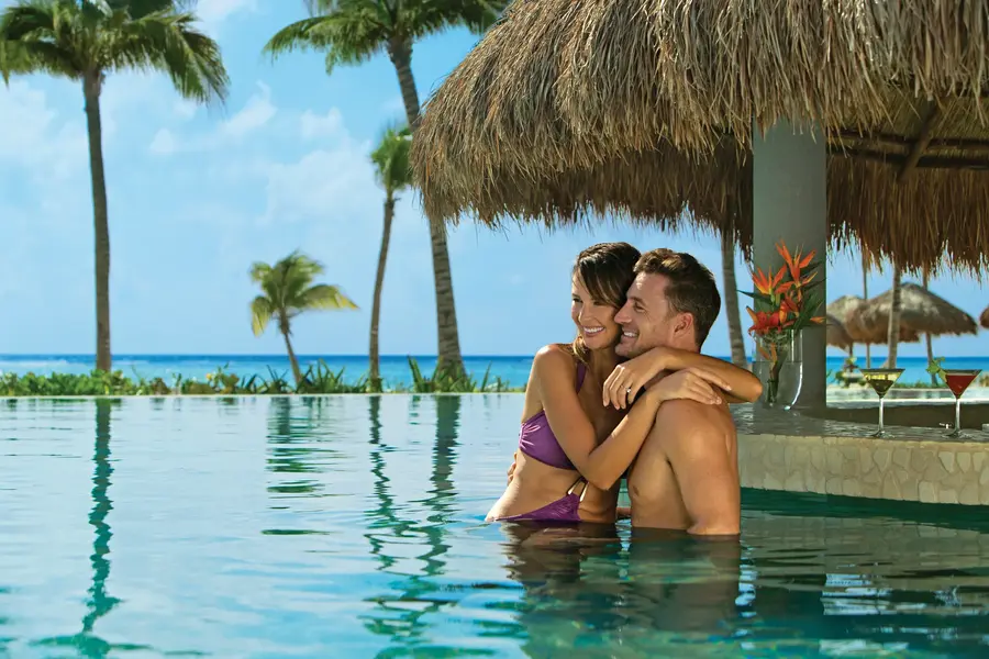 Couple in Manatees pool bar