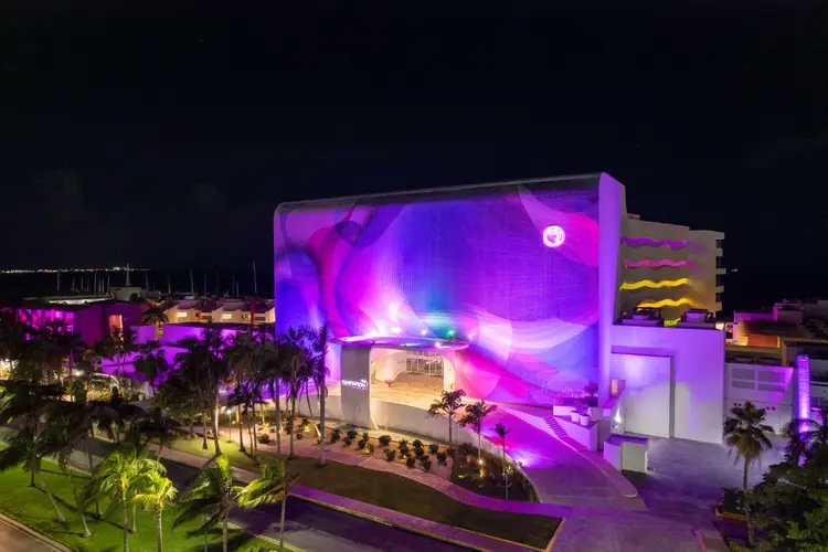 Temptation Cancun at night