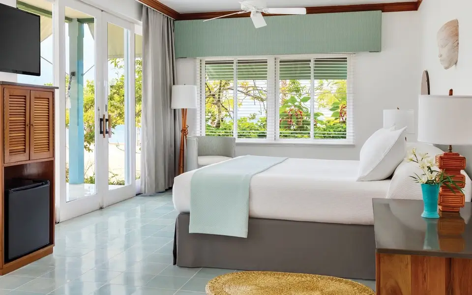 Beachfront suite at Couples Negril