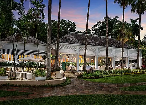 Palazzina restaurant at night