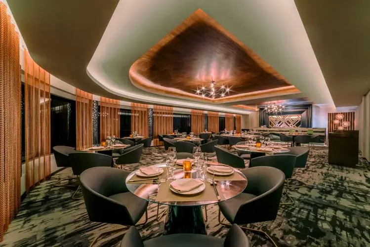 Dining at Suki Asiatic Specialites