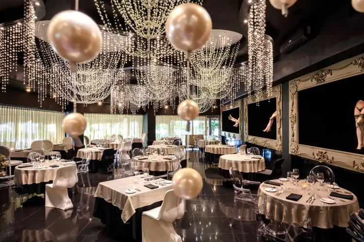 Pearl Restaurant at Desire