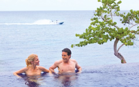 Ocean view from the infinity pool