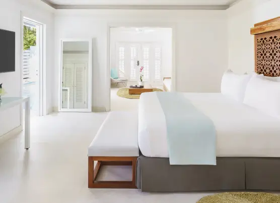 Oasis Villa King Bed